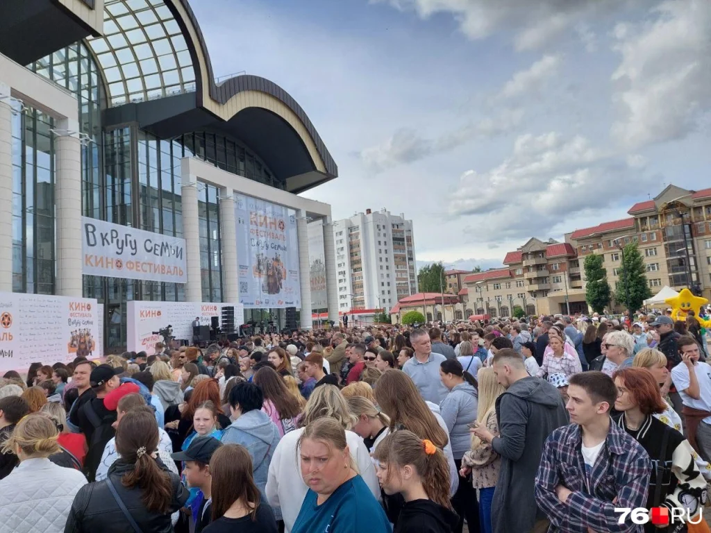 Гоша Куценко открыл кинофестиваль «В кругу семьи» в Ярославле